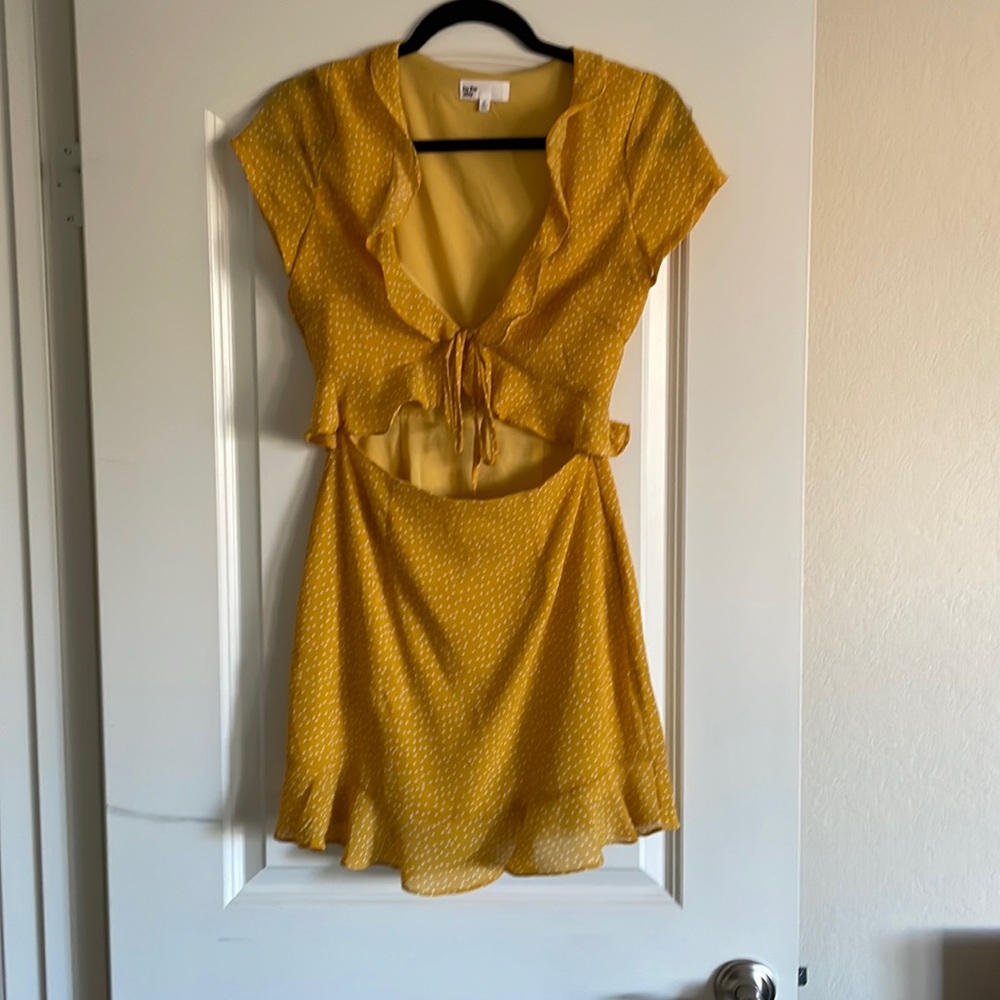 Short polka dot dress super cute for summer/fall